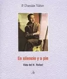 EN SILENCIO Y A PIE.