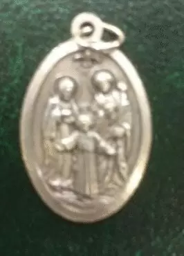 MEDALLA SAGRADA FAMILIA / VIRGEN LORETO