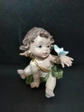 ÁNGEL SENTADO CON PALOMA 7,5 CM ROPA VERDE