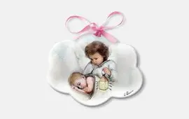 MEDALLA CUNA NUBE MADERA ANGEL 10X8CM CONT.LAZO ROSA Y AZUL