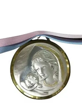 MED. CUNA PLATA/DORADA 7CM LAZO MATERNIDAD
