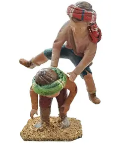 NIÑOS JUGANDO BURRO 14 CM.