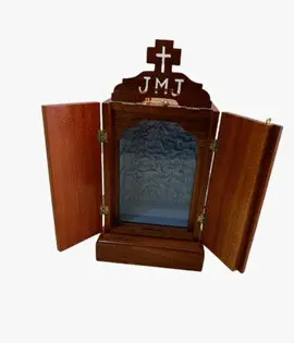 CAPILLA DE MADERA